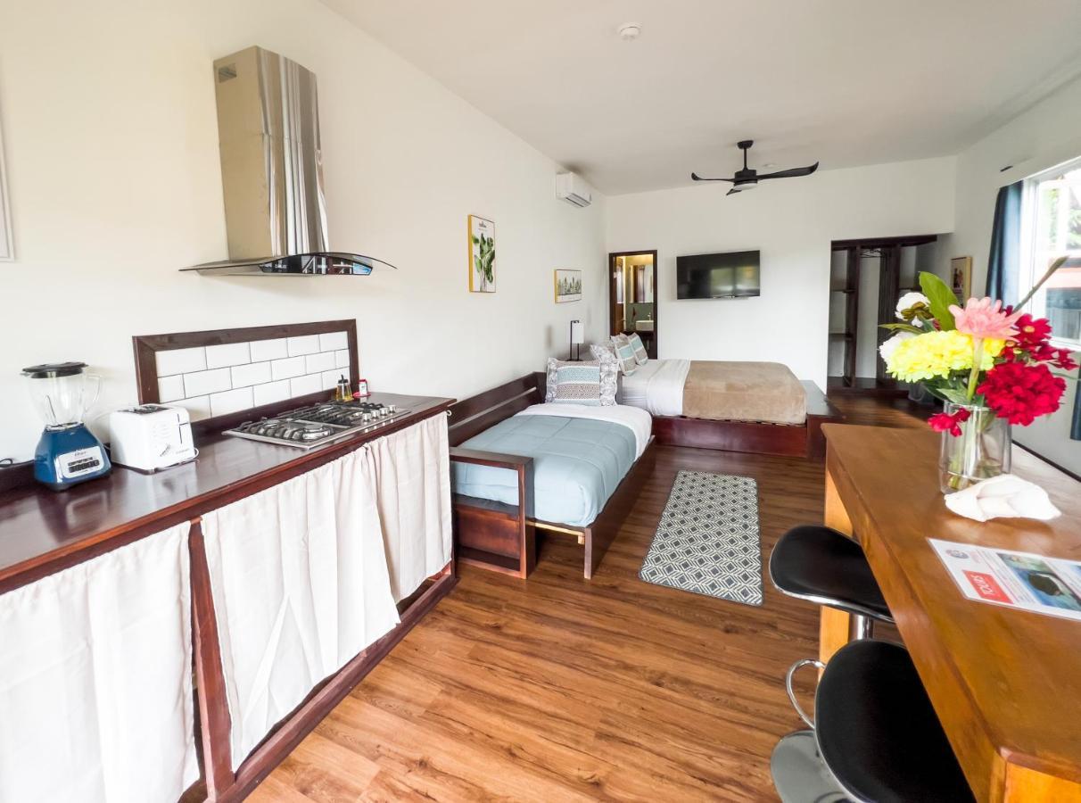 Chango'S Apartments بوكاس تاون المظهر الخارجي الصورة
