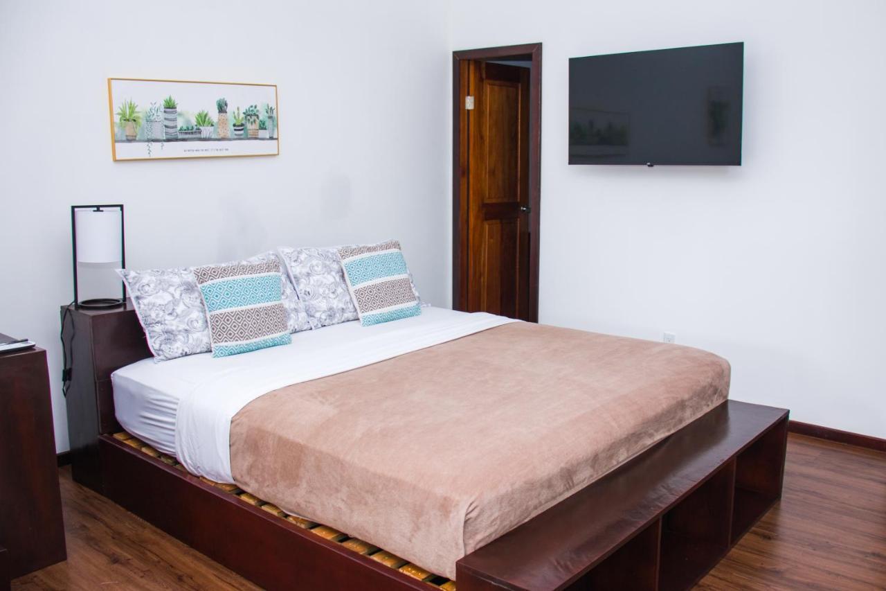 Chango'S Apartments بوكاس تاون المظهر الخارجي الصورة